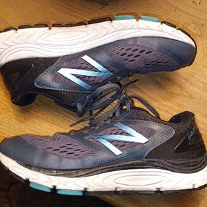 New Balance Grey & Blue 840 v4 womens Shoes size 9